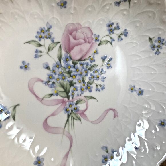 Mikasa Japan Heart Shaped Porcelain Trinket Dish Floral "Always And Forever" NEW - Picture 2 of 7